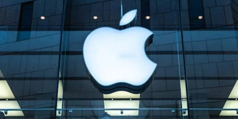 Даремно старався. Ексспівробітник Apple вкрав вихідний код автопілота компанії &mdash; та він уже застарів